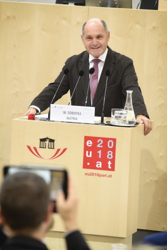 Eröffnung durch Nationalratspräsident Wolfgang Sobotka (V)