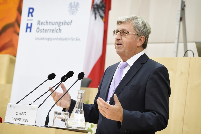 Österreichisches Mitglied des Europäischen Rechnungshofes Oskar Herics am Wort