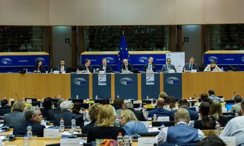 Blick Richtung Präsidium und VeranstaltungsteilnehmerInnen