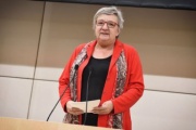 Begrüßung durch Bundesratspräsidentin Inge Posch-Gruska (S)