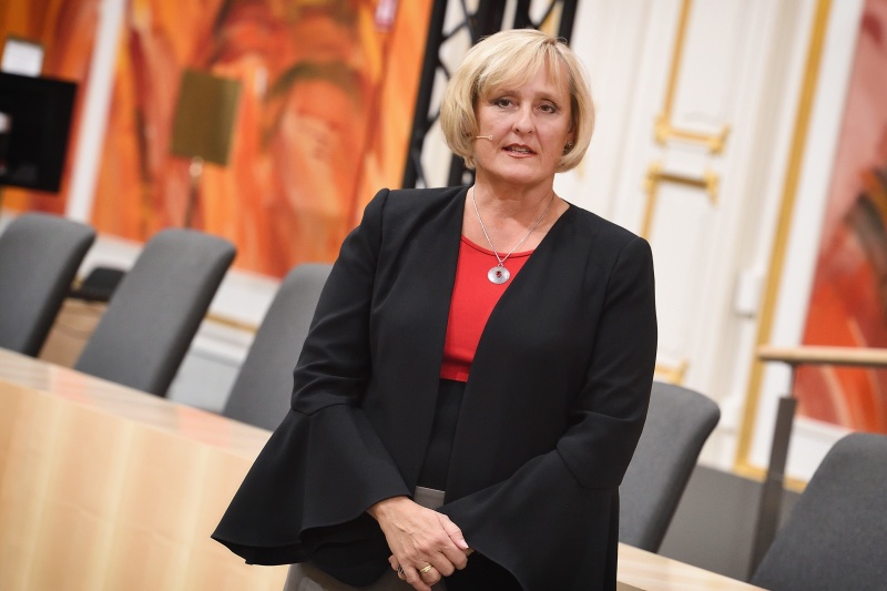 Moderation Claudia Dannhauser