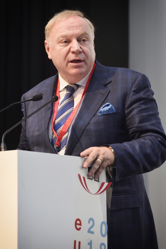 Cristian Sorin Dumitrescu am Rednerputl