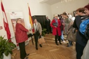 Bundesratspräsidentin Inge Posch-Gruska (S) begrüßt die VeranstaltungsteilnehmerInnen in ihren Amtsräumen