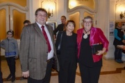 Von rechts: Bundesratspräsidentin Inge Posch-Gruska (S), Direktorin des Volkstheaters Anna Badora und Michael Gruska