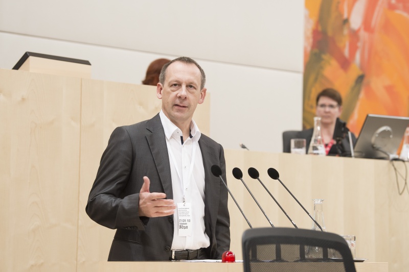 Am Rednerpult: Gerald Herowitsch-Trinkl, Dachverband Österreichischer Kinder