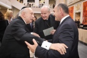Von links: Rabbi Arthur Schneier, Kardinal Christoph Schönborn, Nationalratspräsident Wolfgang Sobotka (V)