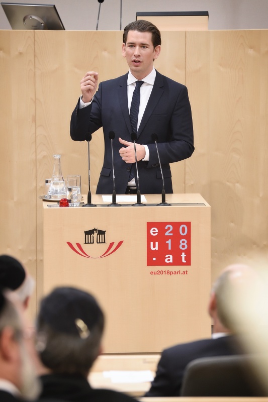 Bundeskanzler Sebastian Kurz (V) am Wort