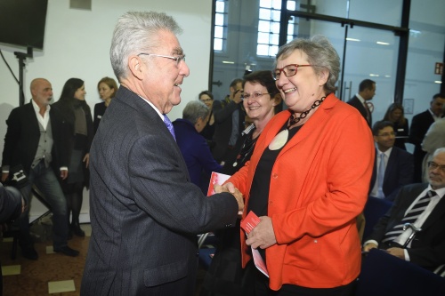 Von links: Bundespräsident a.D. Heinz Fischer, Bundesrätin Elilsabeth Grimling (S), Bundesratspräsidentin Inge Posch-Gruska (S)