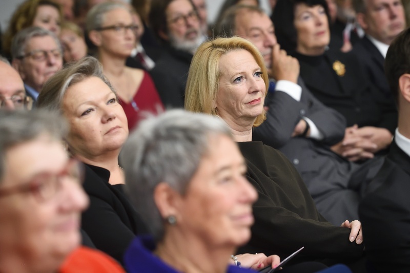 Von links: Dritte Nationalratspräsidentin Anneliese Kitzmüller (F), Zweite Nationalratspräsidentin Doris Bures (S)