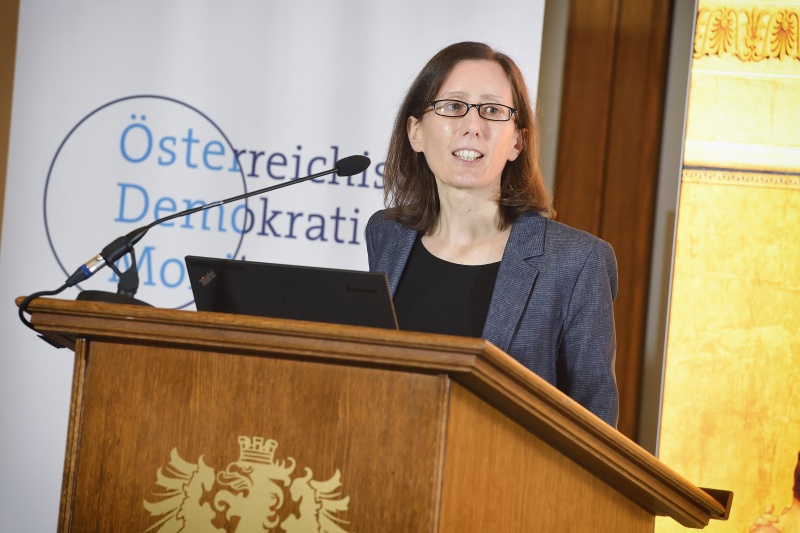 Senior Researcher SORA Martina Zandonella