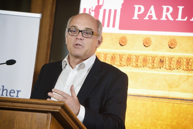 Scientific Director SORA Günter Ogris