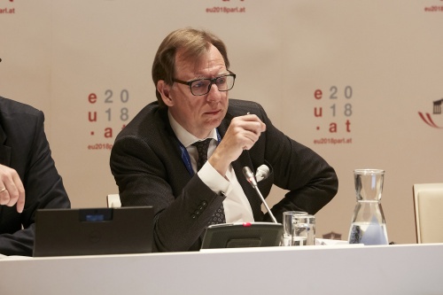 Mr Chrtistian Buchmann Chair of the EU Committee of the Federal Council