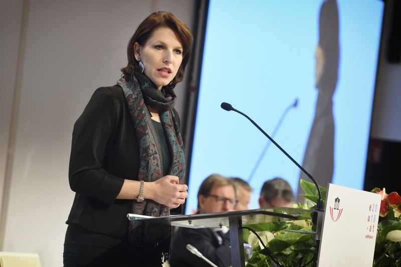 State Secretary, Federal Ministry of the Interior Karoline Edtstadler (V)