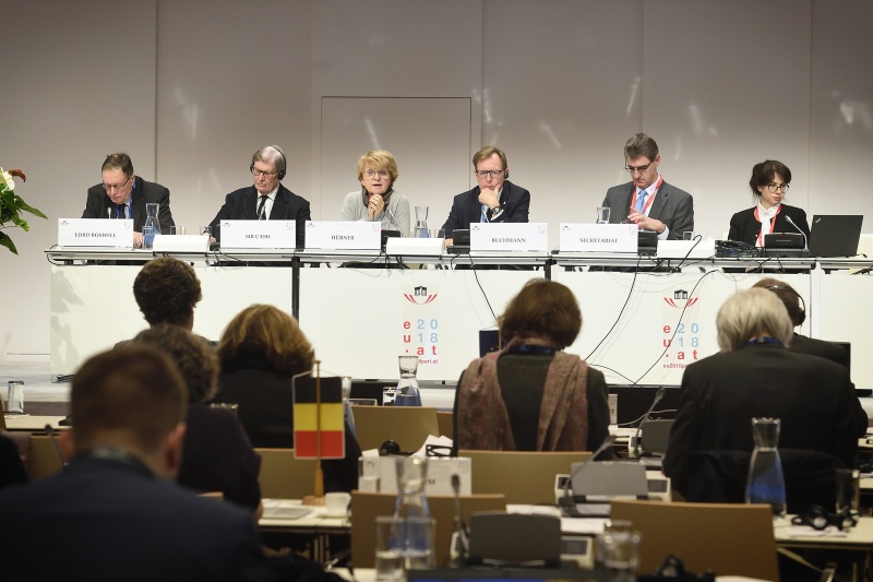 From left: Chair of the EU Select Committee, House of Lords Timothy Boswell of Aynho, Chair of European Scrutiny Committee, House of Commons William Cash, Chair of the Committee on Constitutional Affairs, European Parliament Danuta Hübner, Chair of the EU Committee of the Federal Council, Christian Buchmann (V), Secretariat
