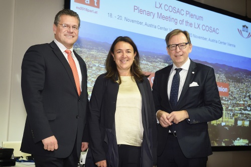 From left: Vice-President of the European Commission for Energy Union Maroš Šefčovič,  Director R20 Austrian World Summit Monika Langthaler, Chair of the EU Committee of the Federal Council, Christian Buchmann (V)