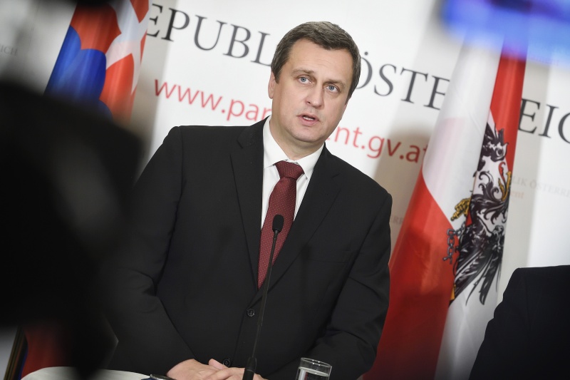 Pressekonferenz. Slowakischer Parlamentspräsident Andrej Danko