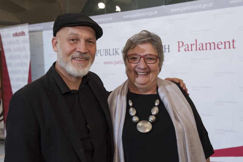 Von rechts: Bundesraspräsidentin Inge Posch-Gruska (S), Volkshilfe Bundesgeschäftsführer Erich Fenninger