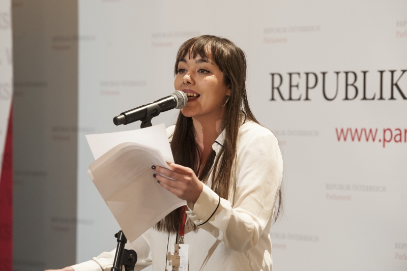 Yasmo - Slampoetin und Autorin