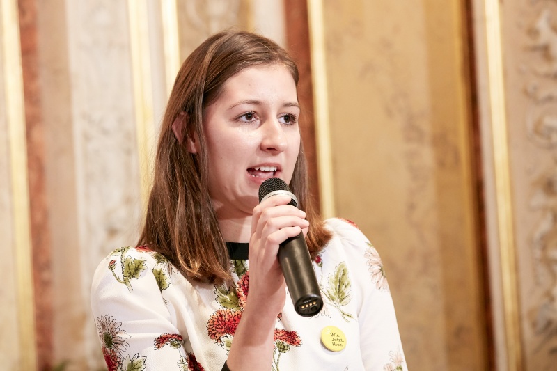 Caroline Pavitsits Vorsitzende der Bundes Jugend Vertretung