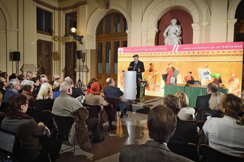 Autor Wilhelm Brauneder spricht über sein Buch