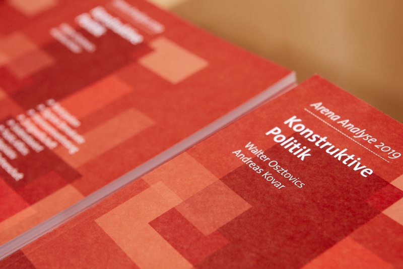 Buch Analyse 2019 - Konstruktive Politik „Kooperation, Konfrontation und Beteiligung“