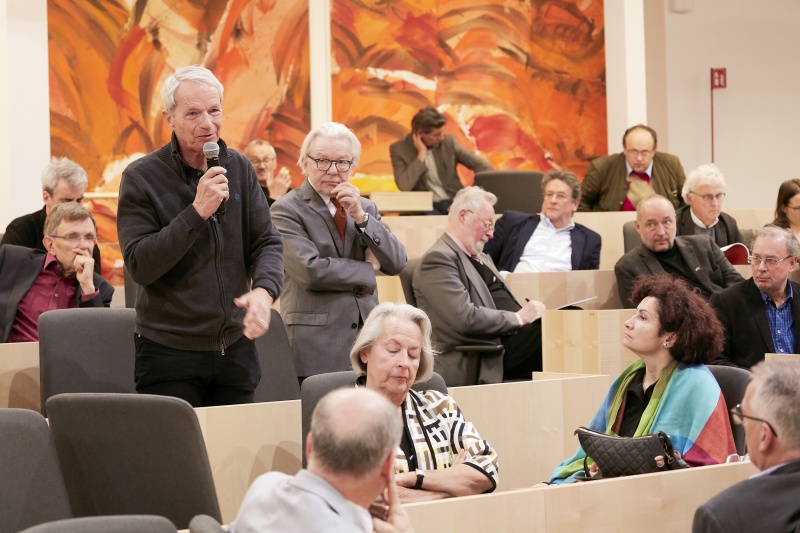 Fragen aus dem Publikum - Wortmelung eines Veranstaltungsteilnehmers