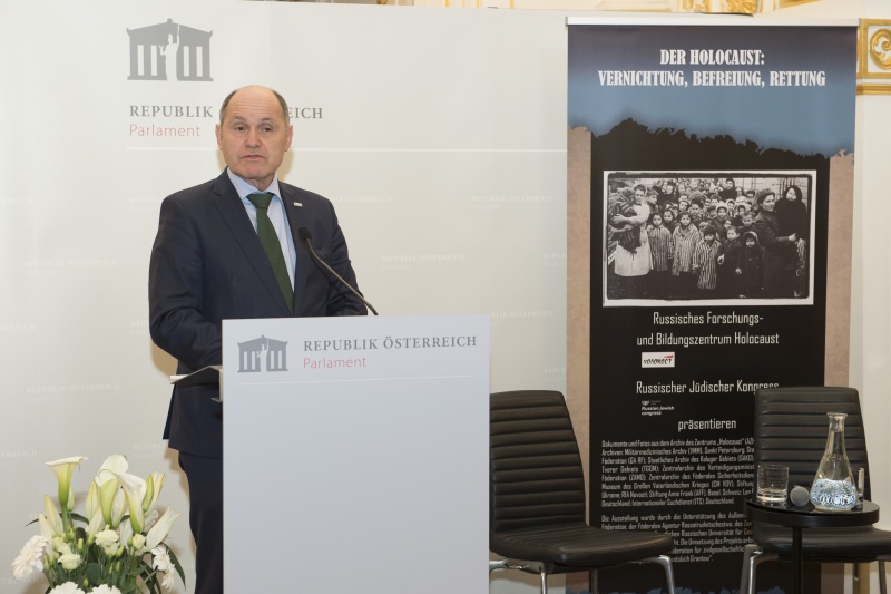 Am Rednerpult: Nationalratspräsident Wolfgang Sobotka (V)