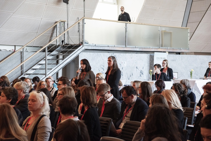 Wortmeldungen aus dem Publikum