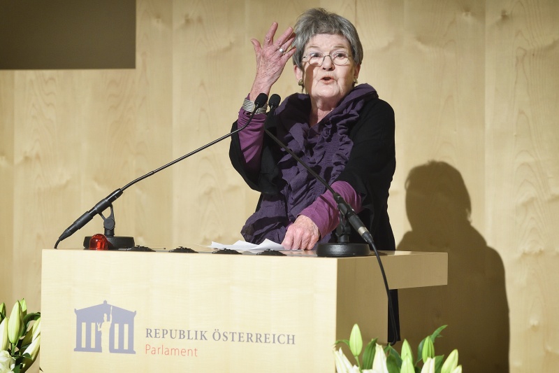 Kammerschauspielerin Elisabeth Orth bei der Lesung