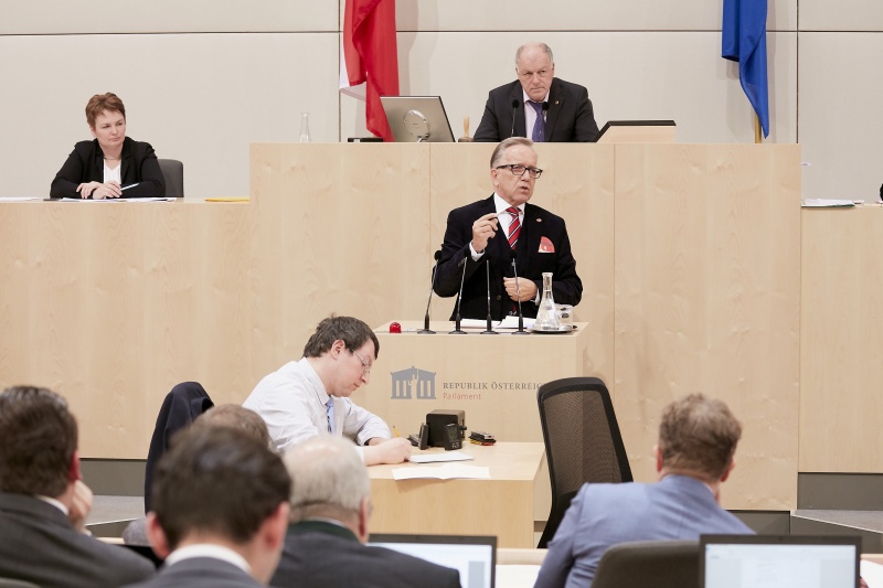 Bundesrat Rudolf Kaske (S) am Rednerpult