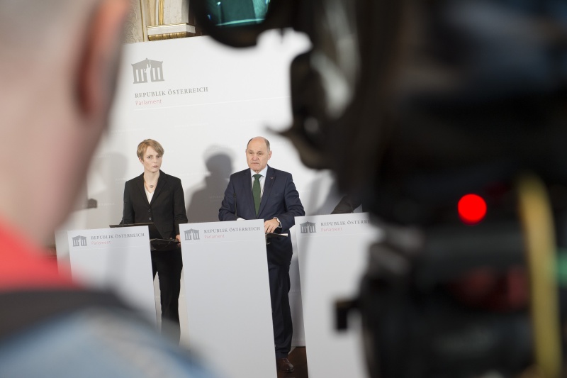 Von links: Studienautorin Eva Zeglovits, Nationalratspräsident Wolfgang Sobotka (V)