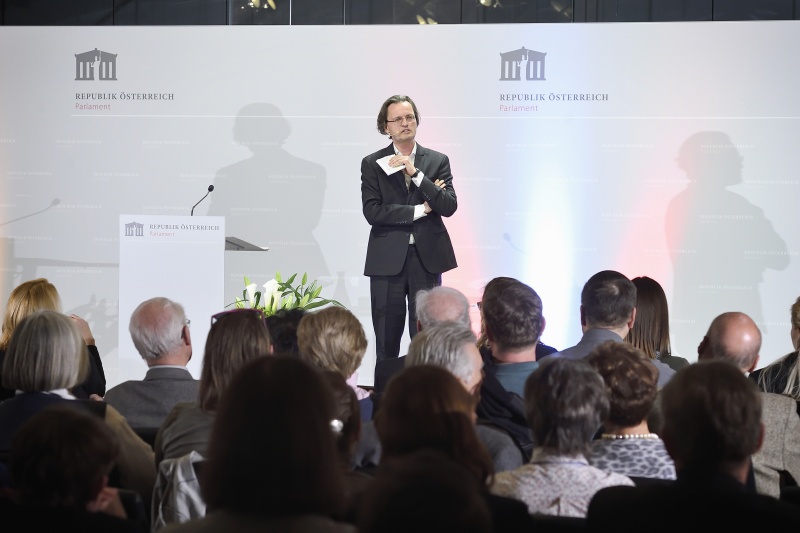 Autor, Publizist und Professor für Medienwissenschaft an der Universität Tübingen Bernhard Pörksen