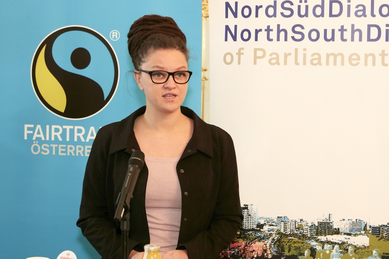 Carla Weinzierl, Geschäftsführerin des Netzwerk Soziale Verantwortung