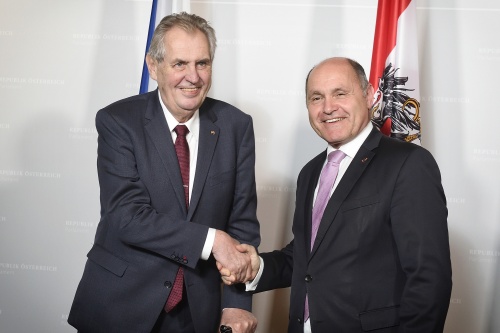 Von links: Präsident der Republik Tschechien Miloš Zeman, Nationalratspräsident Wolfgang Sobotka (V)