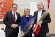 von links: Andreas Koller Präsident Presseclub Concordia, Viviane Reding, Preisträger der Kategorie Menschenrechte Christoph Zotter - Profil