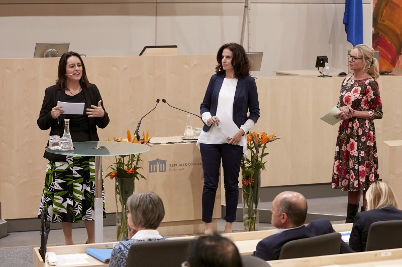 Vorstellung der Themen, von rechts: Isabella Krassnitzer, Alice Herzog,  Sandra Szabo
