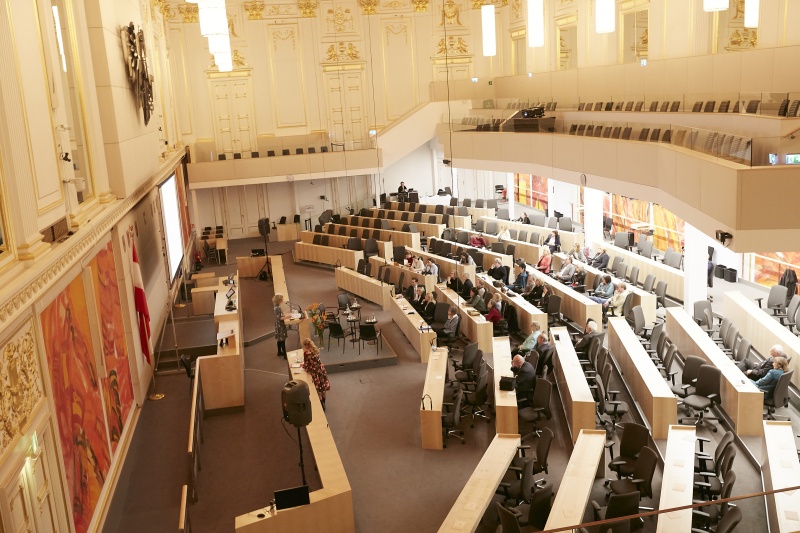 Panel Frauen - Armut