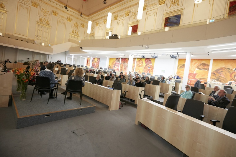 Panel Frauen - Armut