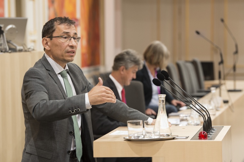 Am Rednerpult: Ferdinand Lembacher, Landwirtschaftskammer, Generalsekretär