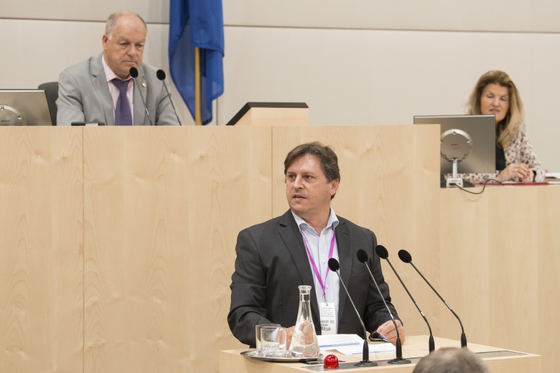 Am Rednerpult: Roman Neunteufel, Institut für Siedlungswasserbau, Industriewasserwirtschaft und Gewässerschutz