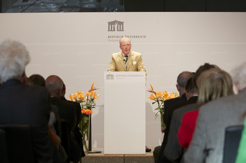 Buchpräsentation durch Thomas Köhler