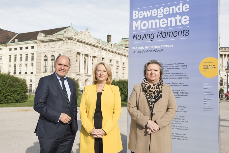 Von links: Nationalratspräsident Wolfgang Sobotka (V), Nationalratspräsidentin Doris Bures (S), Nationalratspräsidentin Anneliese Kitzmüller (F)