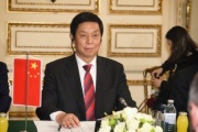 Vorsitzender des Ständigen Ausschusses des Nationalen Volkskongresses der Volksrepublik China LI Zhanshu während der Aussprache