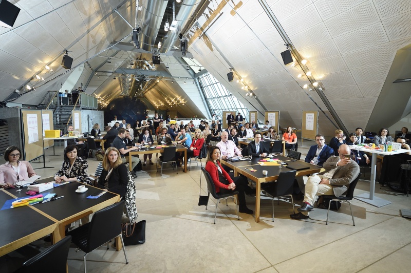 World Café: “Current Challenges for Parliament Visitor Centers”