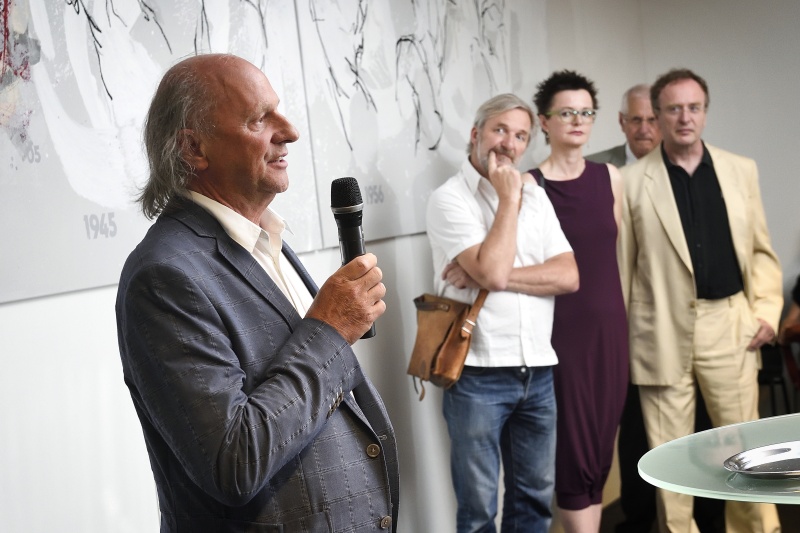 Einführung von Kurator Leopold Kogler