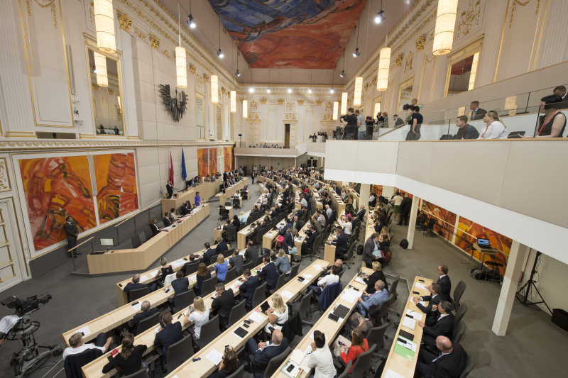 Erklärung Bundeskanzlerin Brigitte Bierlein. Blick Richtung Abgeordnete zum Nationalrat und Regierungsbank