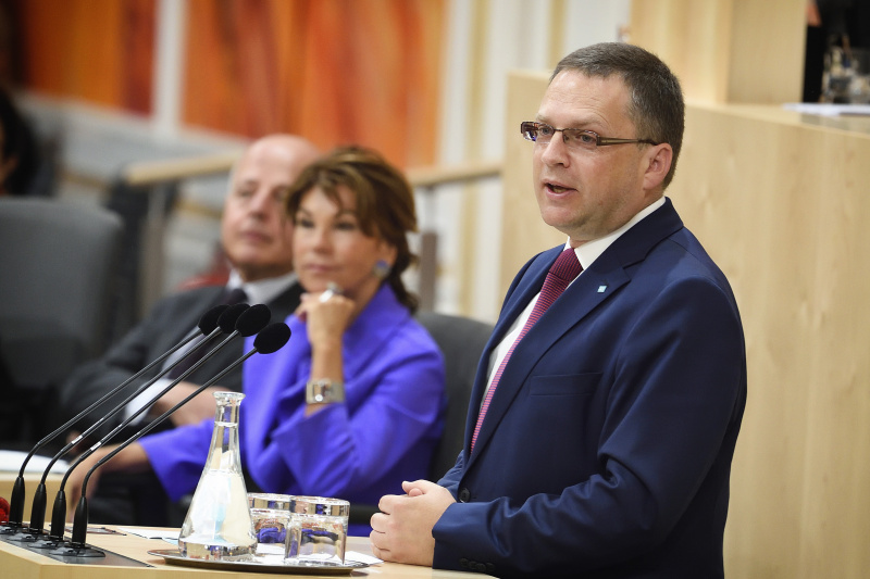 KlubobmannAugust Wöginger (V) am Wort