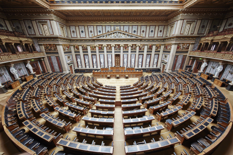 Blick in den Historischen Sitzungssaal