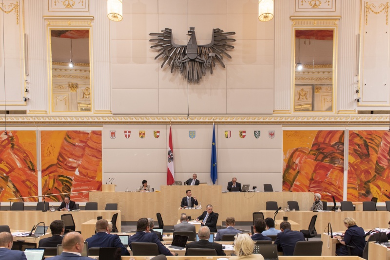 Bundesrat Bernd Saurer (F) am Wort