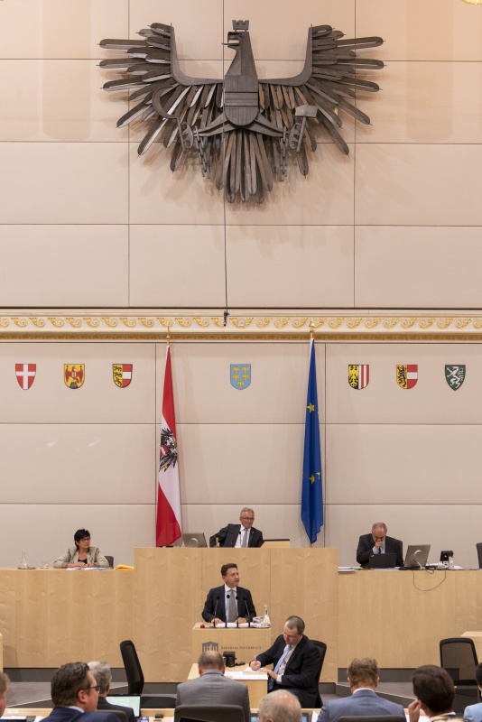 Bundesrat Bernd Saurer (F) am Wort